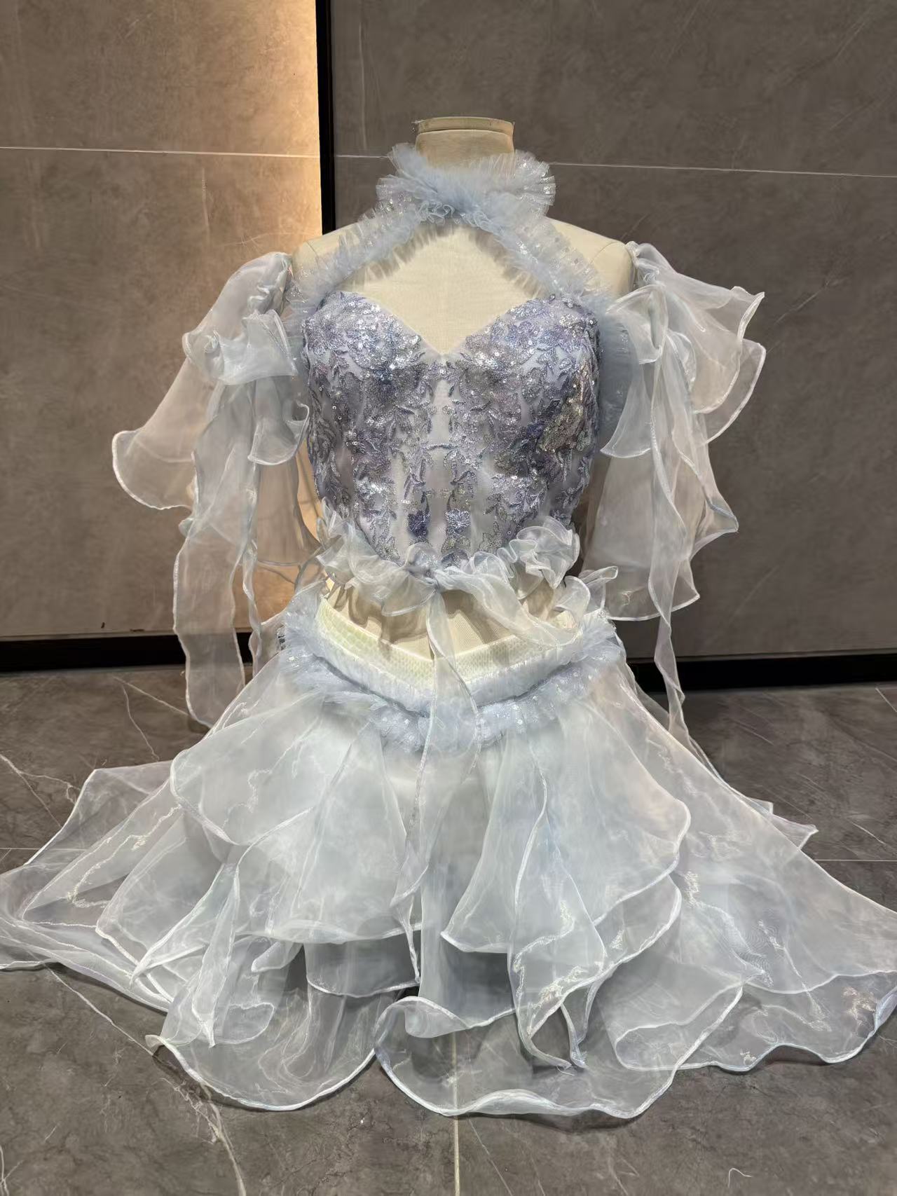 Anime cosplay shooting costume - огляд і ціна Aquarium
