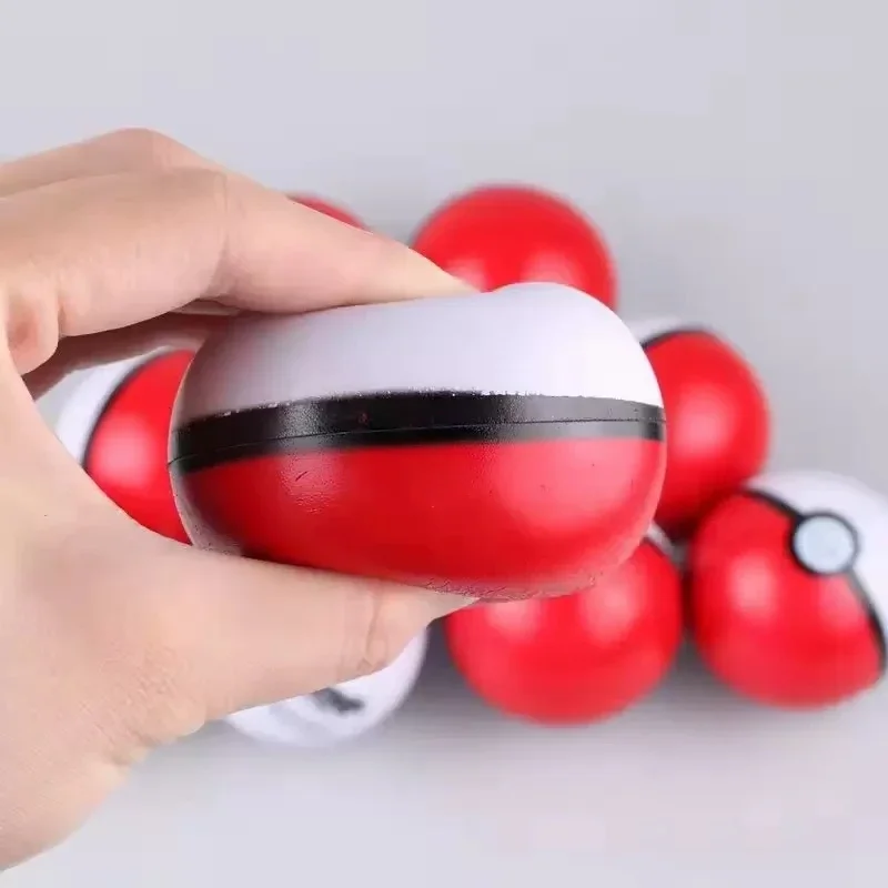 Hot 6cm Pokémon Poké Ball Stre - огляд і ціна Interactive Squeaky Plush Dog Toy